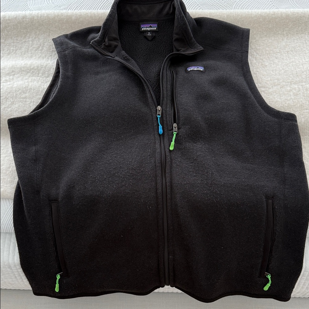 Patagonia Black Fleece better sweater Vest with Blue and Green Zippers